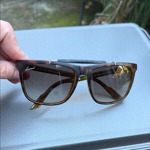 Gucci Tortoiseshell Frame with Brown Gradient Lenses Sunglasses